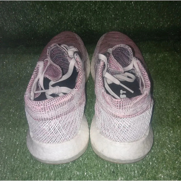 Womens Adidas Pureboost running/training shoe pink mesh B75824 size 10 - Picture 4 of 4